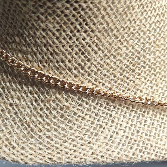 C. Est. 1946 Statement Bib Necklace Gold Tone Filagree Flowers NWOT's - Picture 5 of 10